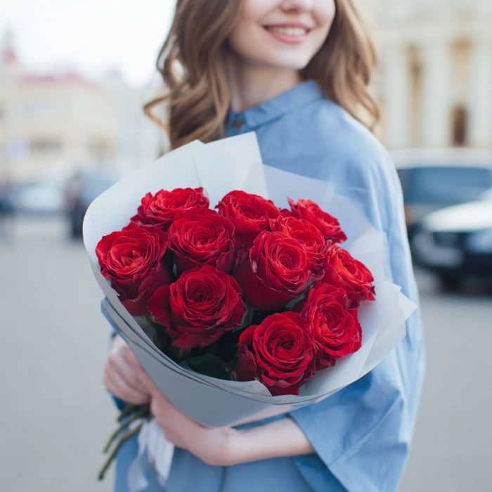 Букет 11 красных роз 50 см