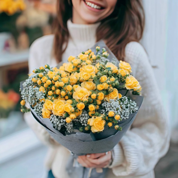 Букет 11 желтых кустовых роз Букет 11 желтых кустовых роз