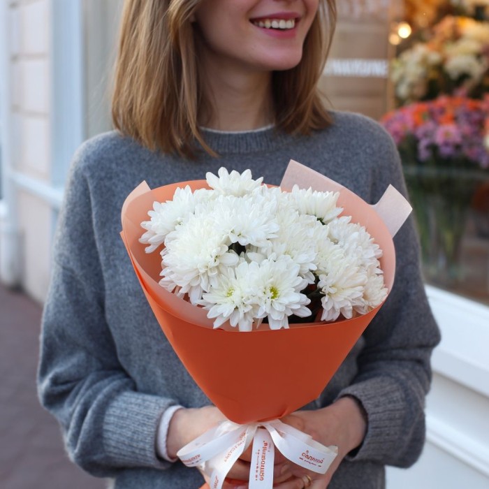 Букет 2 белые кустовые хризантемы Букет 2 белые кустовые хризантемы