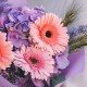 Букет 3 герберы и фиолетовая гортензия