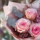 Букет 3 розовые розы с сухоцветом