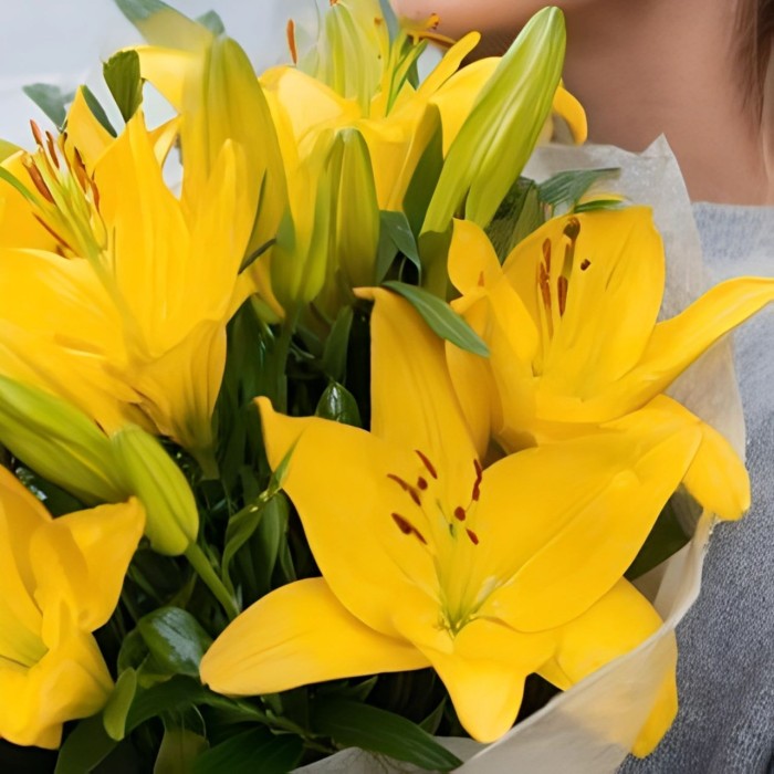 Букет 3 желтые лилии Букет 3 желтые лилии
