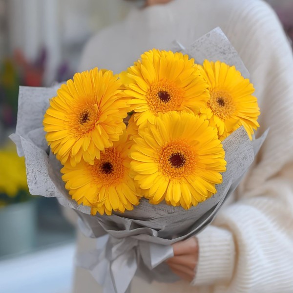 Букет 5 желтых гербер