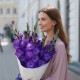 Букет 7 фиолетовых гладиолусов