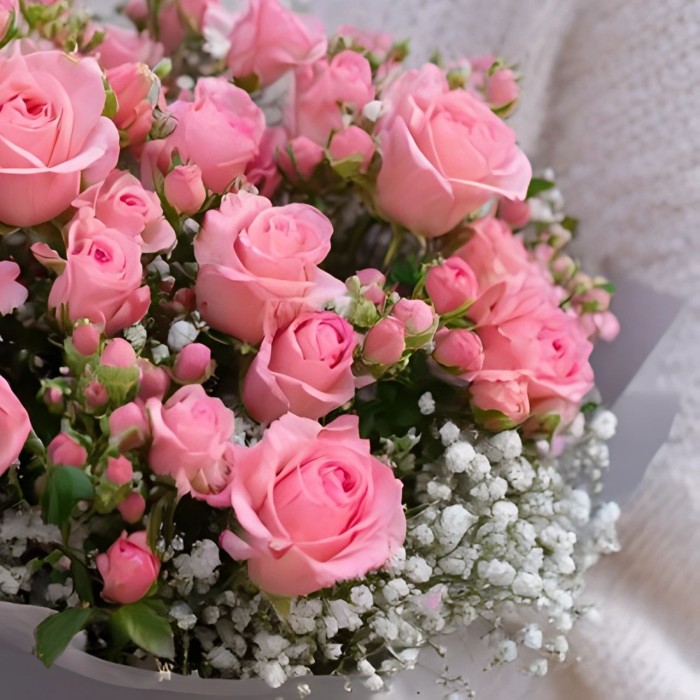 Букет 7 розовых кустовых роз Букет 7 розовых кустовых роз