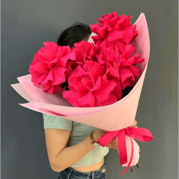 5 больших роз